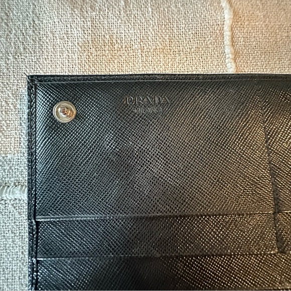 Prada | Portafoglio Portamon Saffiano Leather Nero Long Snap Button Wallet - Picture 8 of 16